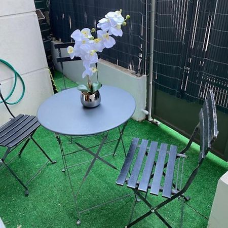 Magnifique Duplex 45 M2 Aux Portes De Paris Metro Barbara A 30Mn Expo Porte De Versailles Монруж Екстериор снимка
